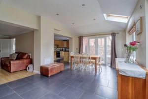 Dining Room - click for photo gallery